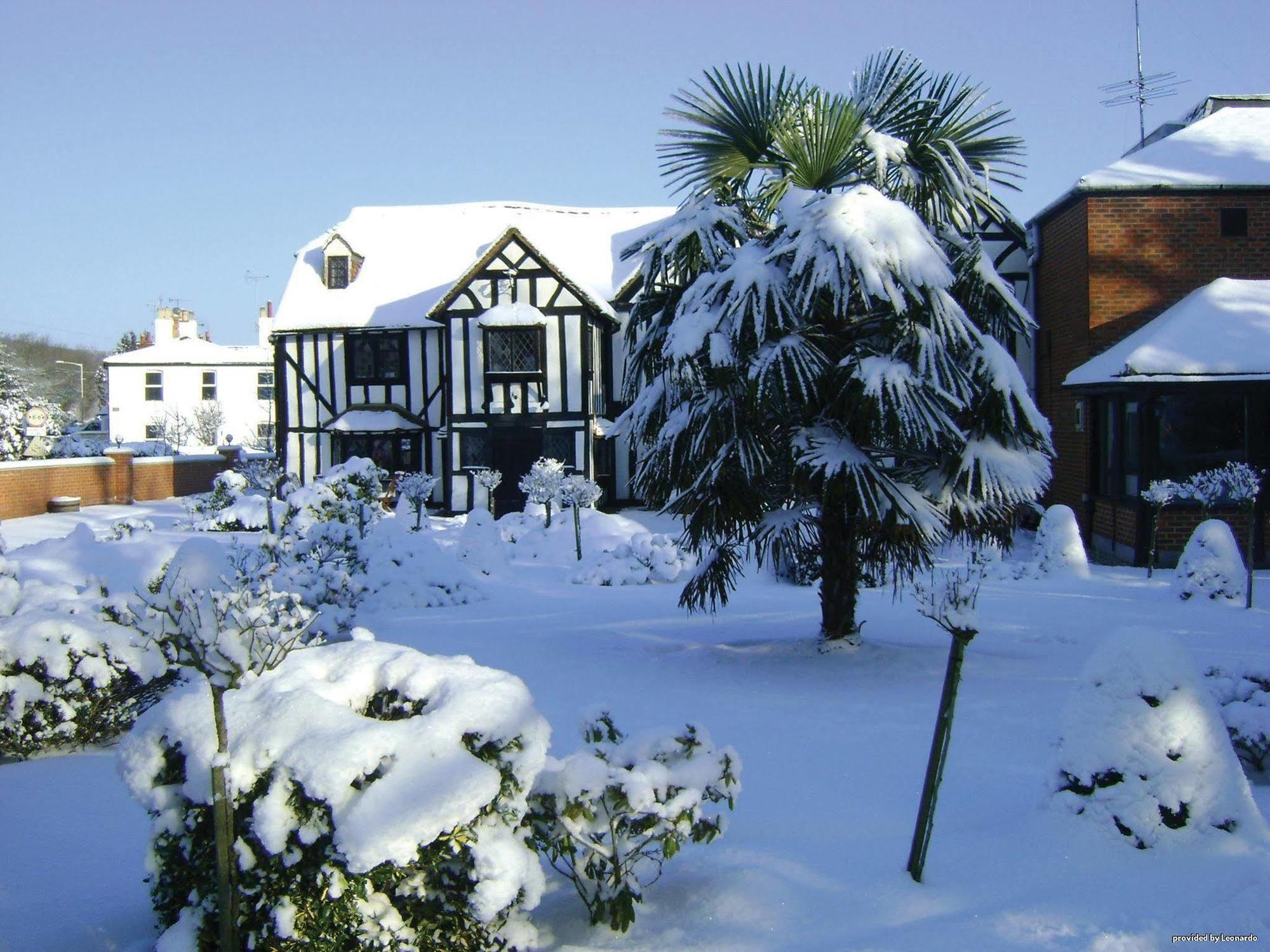 Donnington Manor Hotel Sevenoaks Exterior photo